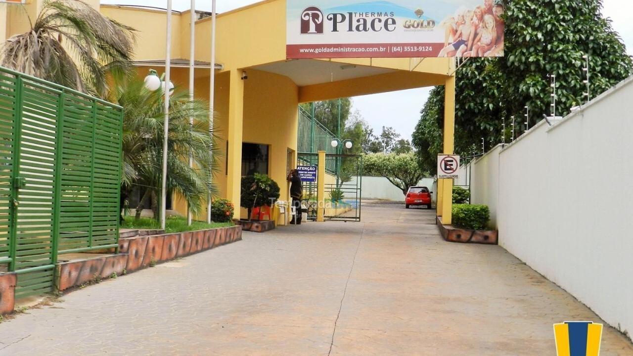 Flats Proximo Ao Shopping Singapura - Pode Descer Com Bebidas Para O Park Aquatico 1405 *