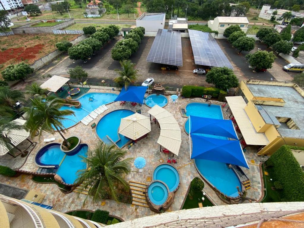 Flats Proximo Ao Shopping Singapura - Pode Descer Com Bebidas Para O Park Aquatico 1405 Apartamento Caldas Novas
